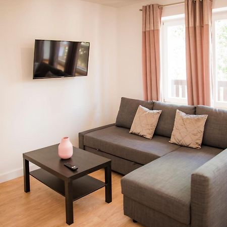 Ostrzyce Park Apartment Phòng bức ảnh